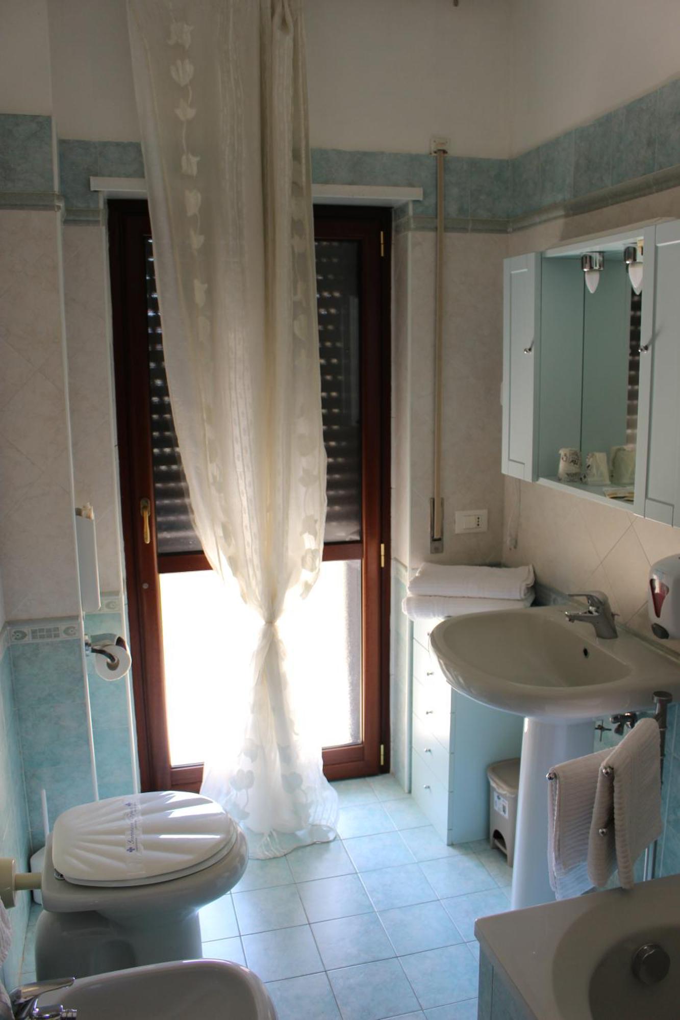 La Casa Di Giusy Bed & Breakfast Cosenza Exterior photo